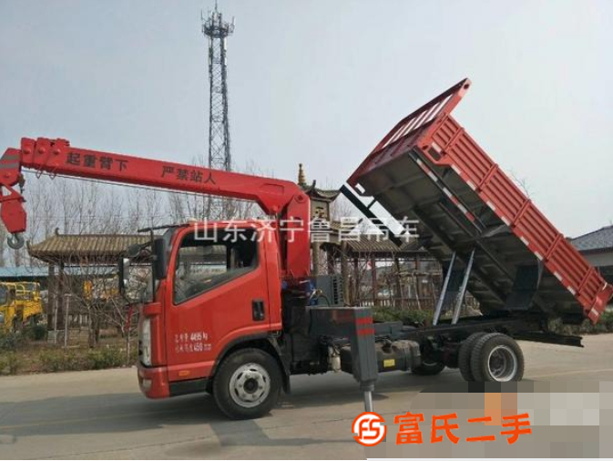 轉讓4噸隨車吊抓木機