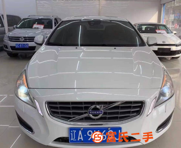 沃爾沃S60 2012款 2.0T 雙離合 T5 舒適版 
