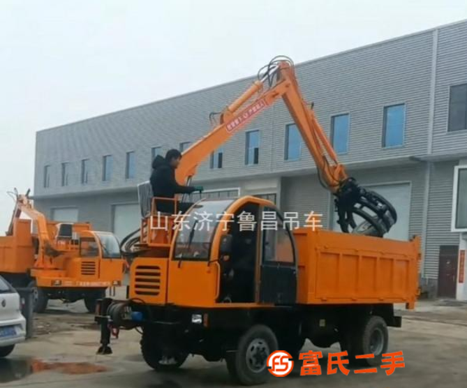 山東大型廠家直銷 抓木機(jī) 抓鋼機(jī) 抓草機(jī) 隨車抓
