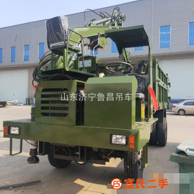 轉讓4噸隨車吊抓木機