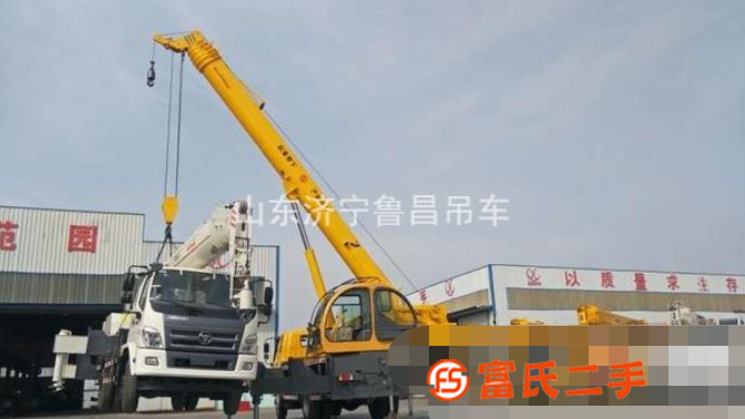 轉讓凱馬汽車吊國六上牌免稅抓木機