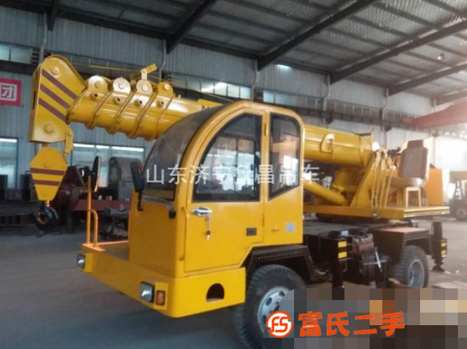 轉(zhuǎn)讓凱馬汽車(chē)吊國(guó)六上牌免稅抓木機(jī)