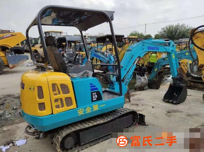 轉(zhuǎn)讓家用自用二手小挖機久保田15 微型挖溝機二手18 20挖