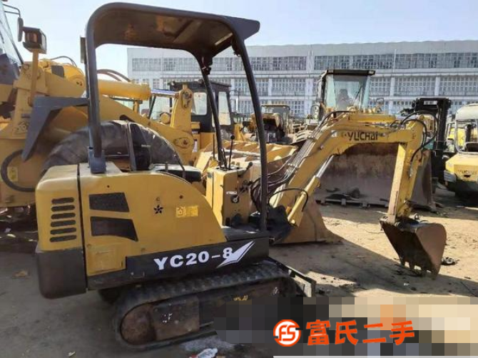轉(zhuǎn)讓微型小型挖溝機(jī),二手玉柴18 20 35挖掘機(jī)果園園林低