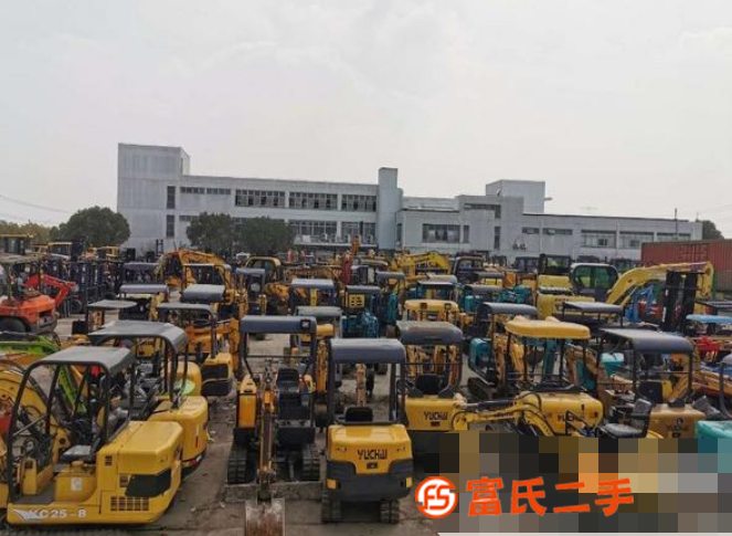 轉(zhuǎn)讓二手小型農(nóng)用挖機(jī)洋馬小松久保田玉柴10 15 20