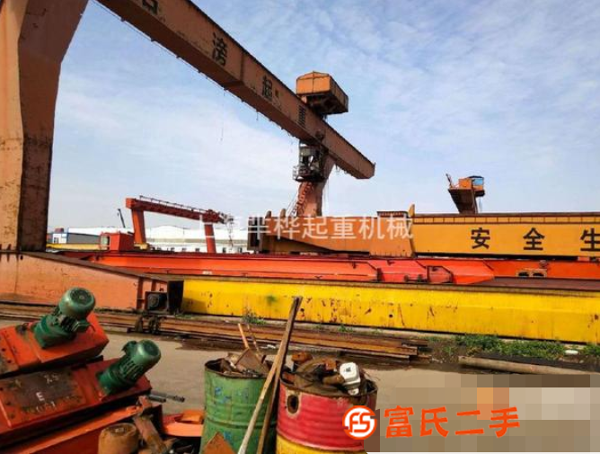 出售回收二手行車,龍門吊,起重機,天車安,拆,保養