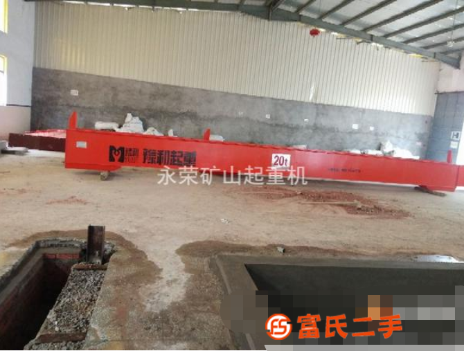 常年出售，回收二手行車，單雙梁龍門吊，液壓貨梯，