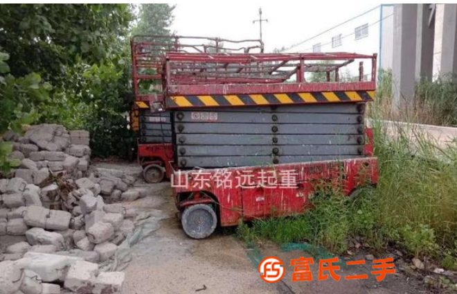 求購全自動升降機,有貨的聯系我