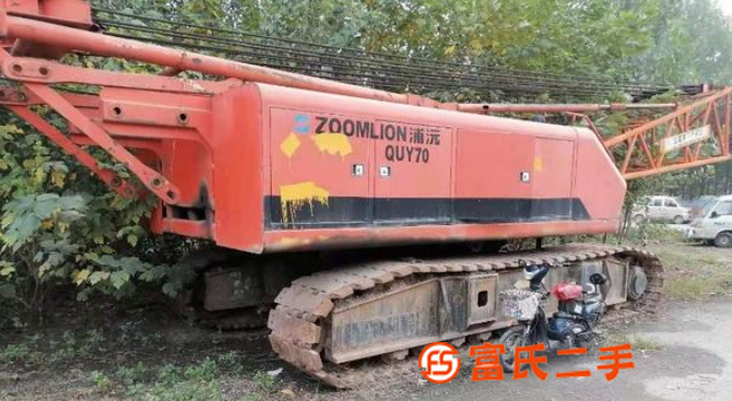 2006年出廠中聯70噸履帶吊出售