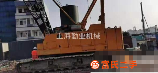 轉(zhuǎn)讓處理98年日車55噸履帶吊全配置手續(xù)齊全,主臂46米大