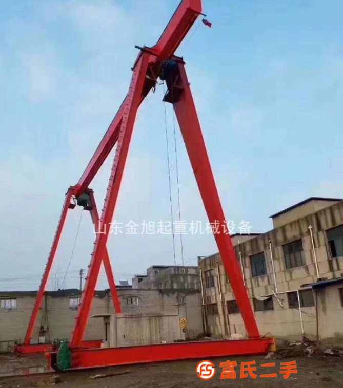 低價出售大量單雙梁起重機,橋式起重機,包廂起重機,各種款式