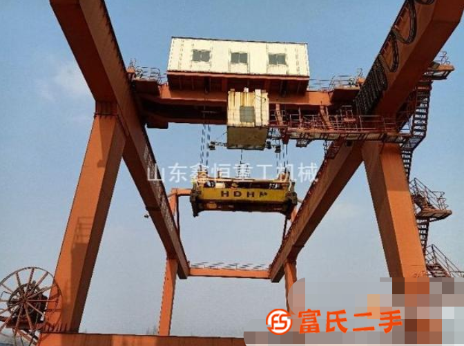 轉讓MJ型45噸門式起重機，跨度30米。外懸12.5+5.5