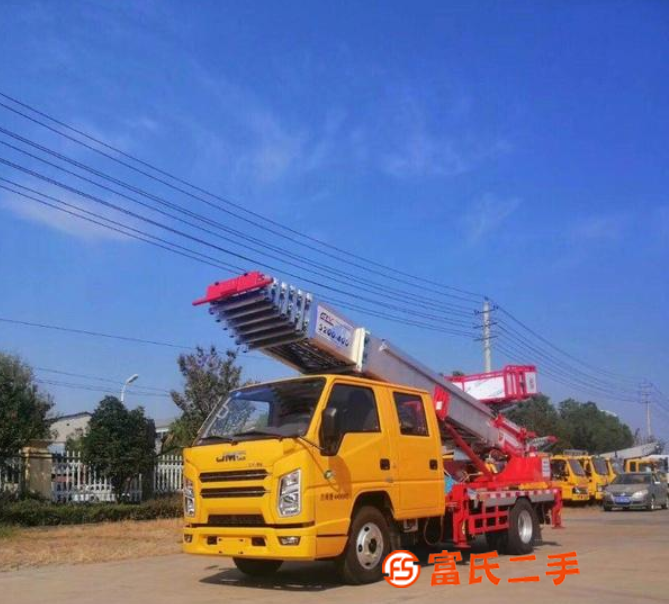 轉讓32米藍牌云梯車 分期付款國五 國六云梯車