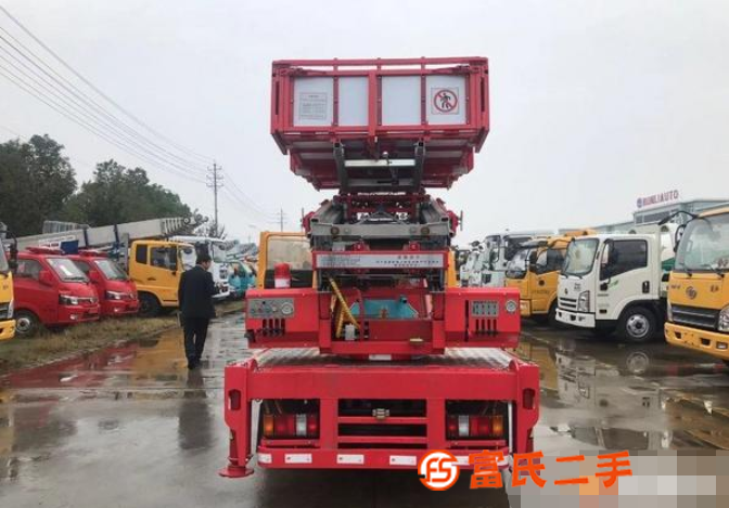 轉讓云梯車 上料搬運車 32米 38米 45米云梯車特價