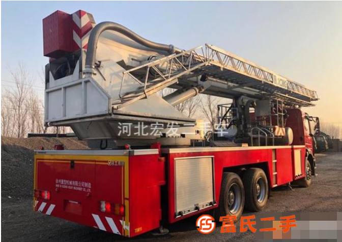 底價出售二手消防云梯車
