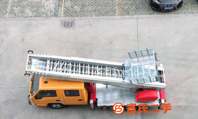 轉讓供應韓國湖龍云梯車,專業30年,28米藍牌,全進口上臂