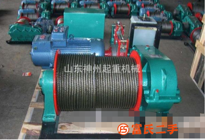 低價轉讓各種噸位全新卷揚機,