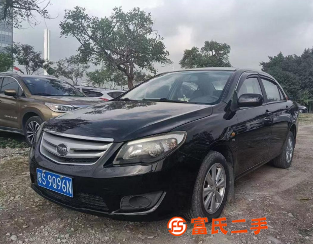 比亞迪L3 2012款 1.5 手動 尊貴型