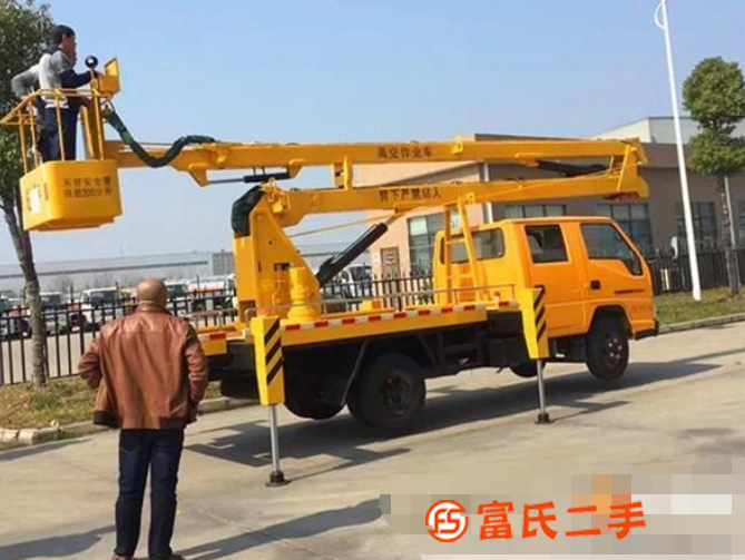 轉讓多款14米高空作業車質保一年