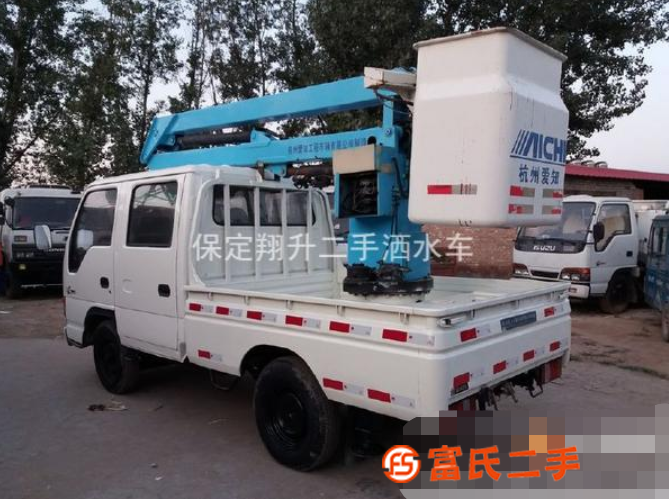 出售各種精品二手高空作業(yè)車