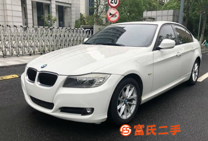 寶馬3系 2010款 318i 2.0 手自一體 進(jìn)取型
