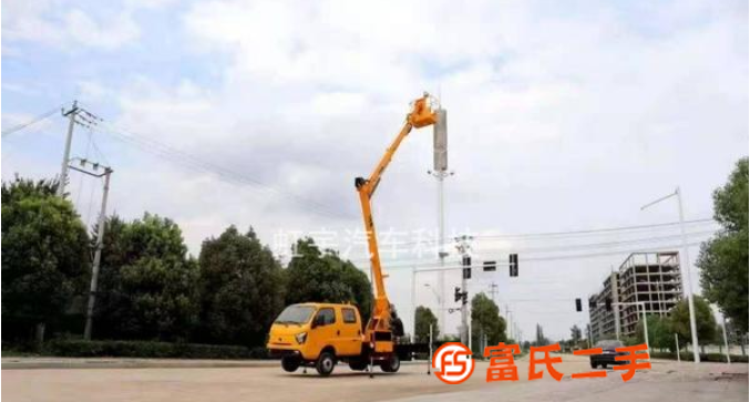 轉讓小型13.5米高空作業車 藍牌高空作業車