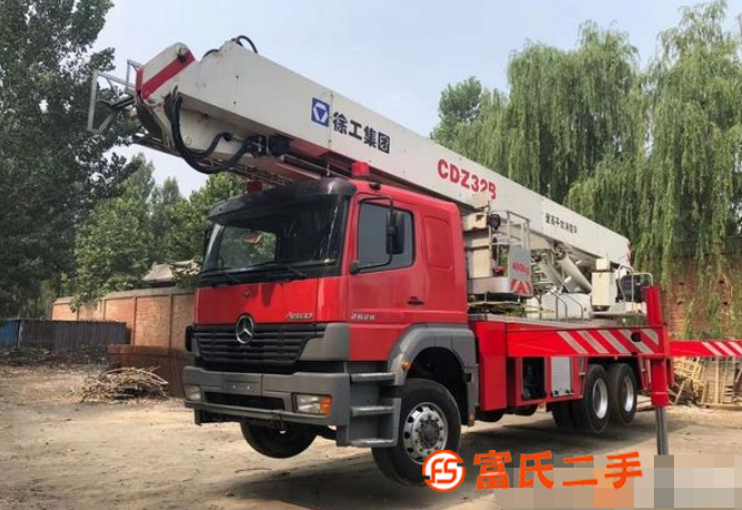 轉(zhuǎn)讓低價(jià)處理32米高空作業(yè)車