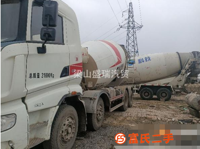 轉(zhuǎn)讓三一攪拌車，19年輕量化大12方，國(guó)五排放，支持分期