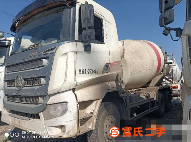 求購國三，國四，國五二手攪拌車