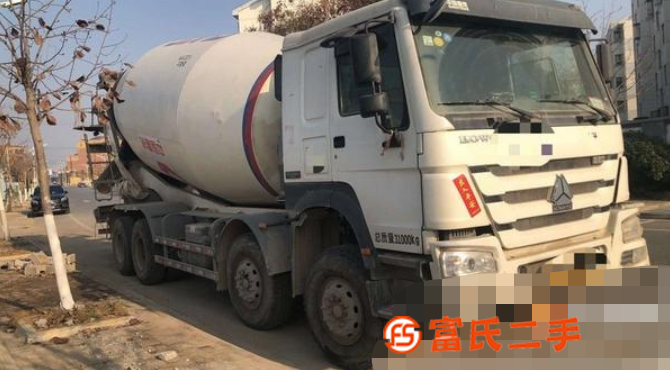高價求購12～22方二手混凝土攪拌車，中介重謝