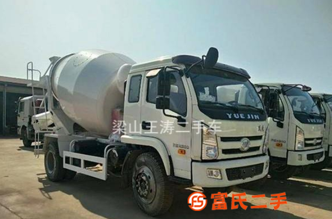 轉(zhuǎn)讓12立方后八輪二手混凝土攪拌罐車 免費轉(zhuǎn)戶