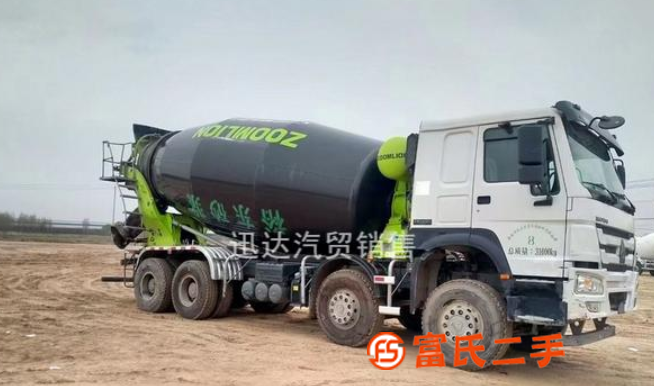 轉讓19年12月豪沃中聯大16方攪拌罐，車精品，實