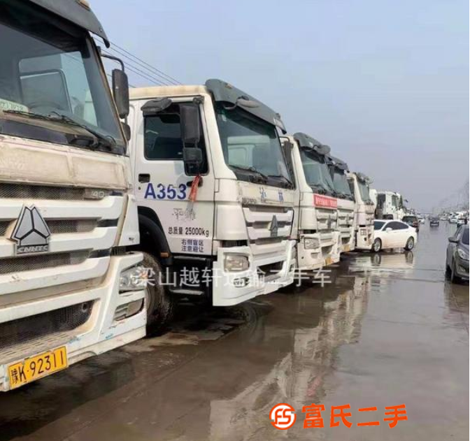出售多臺15年國四大14方攪拌罐車,手續隨便提支持按揭。