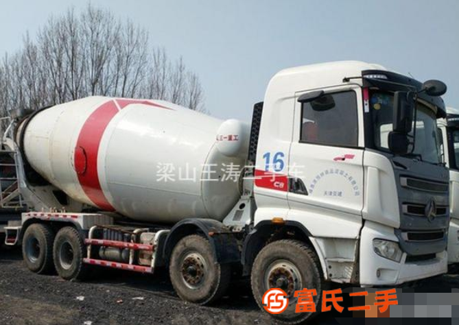轉讓二手華菱混凝土攪拌罐車 手續齊全