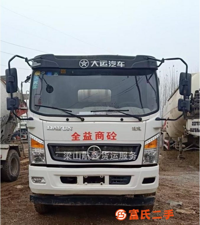 低價出售6－8方罐車
