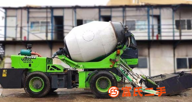 自上料攪拌車,二手海田重工自上料攪拌機轉讓