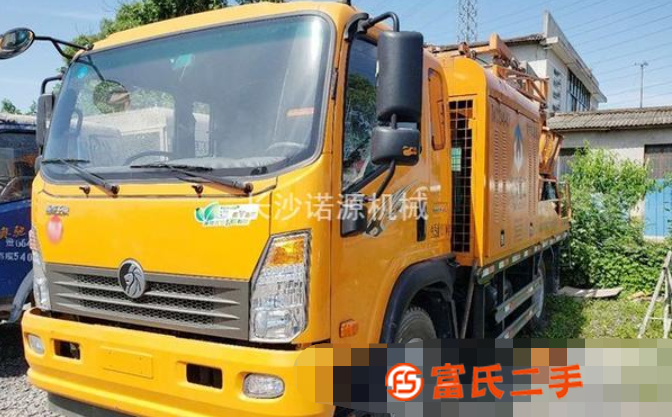 現(xiàn)車出售18年5008-c81二手車載攪拌拖泵一體機(jī)手