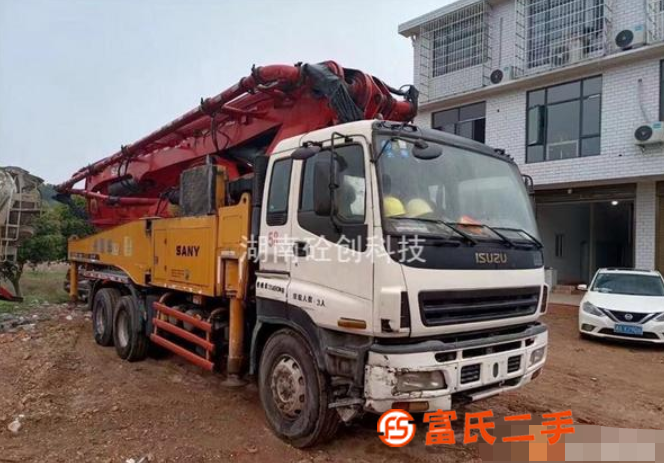 出售2013年三一三橋48米泵車