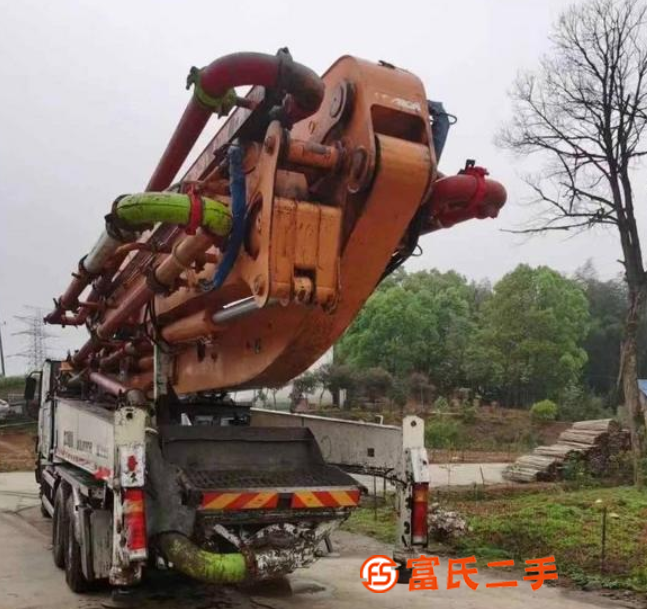 轉(zhuǎn)讓13年中聯(lián)重科47米,大排量雙主油泵,剛下工地,手續(xù)齊