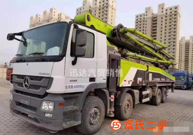 現車急轉18年的國五53米泵車,工作方量少車況,手續齊全