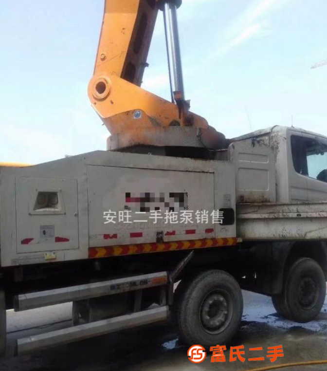 出售裸車13年中聯斯堪尼亞60米泵車,泵送17萬方,