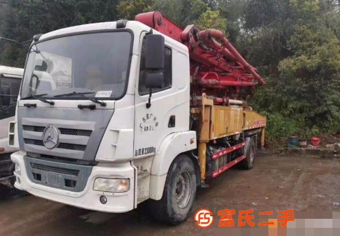 現貨出售一臺2018年8月份國五精品37米泵車,手續齊全