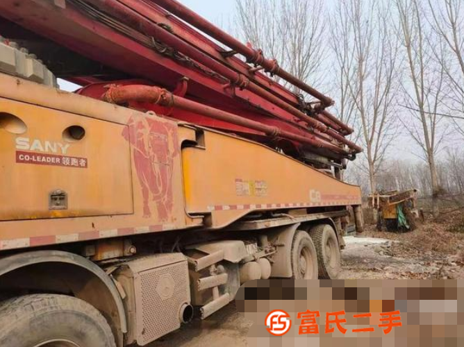轉(zhuǎn)讓13年52米三一奔馳C8泵車