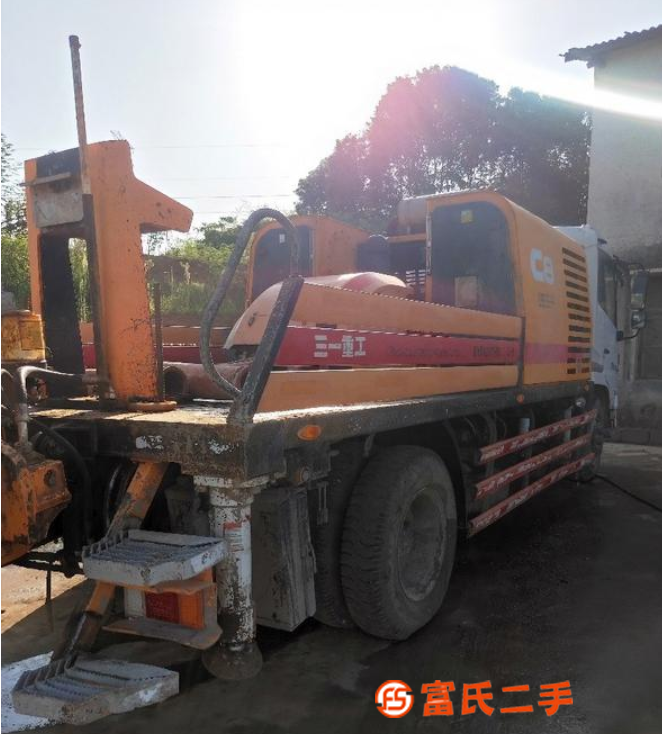 轉(zhuǎn)讓三一14年10020車載泵