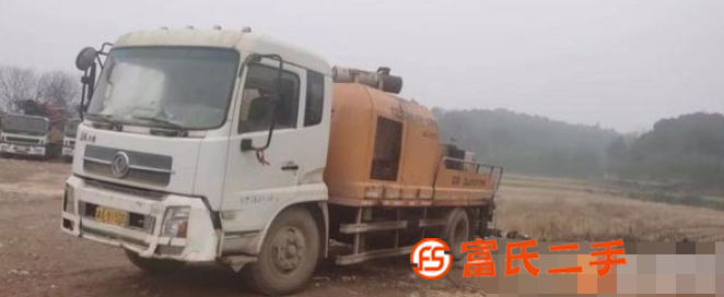 轉(zhuǎn)讓2013年中聯(lián)10018車載泵 道依茨發(fā)動機(jī)力士樂主油