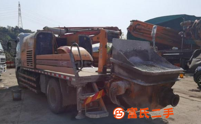 轉(zhuǎn)讓08年三一9018車載泵