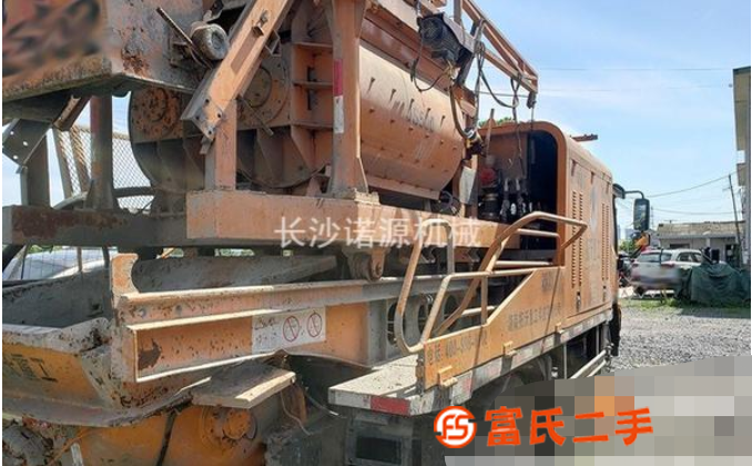 轉(zhuǎn)讓18年5008-c81二手車載式攪拌泵玉柴120KW+4