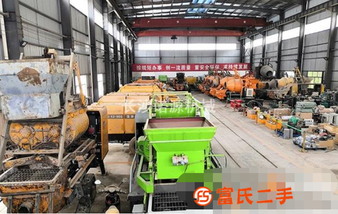 出售二手車載泵自攪拌機4008-c9進口川崎油泵112