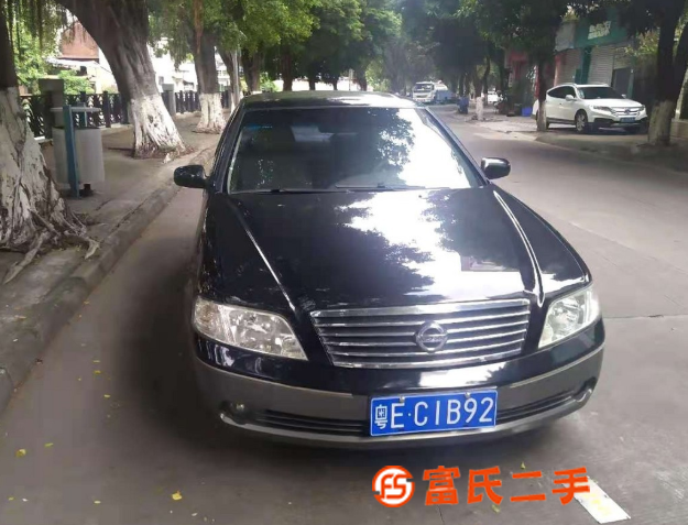 日產(chǎn) 藍(lán)鳥 2004款 藍(lán)鳥 智尊 2.0 自動 尊貴導(dǎo)航限 