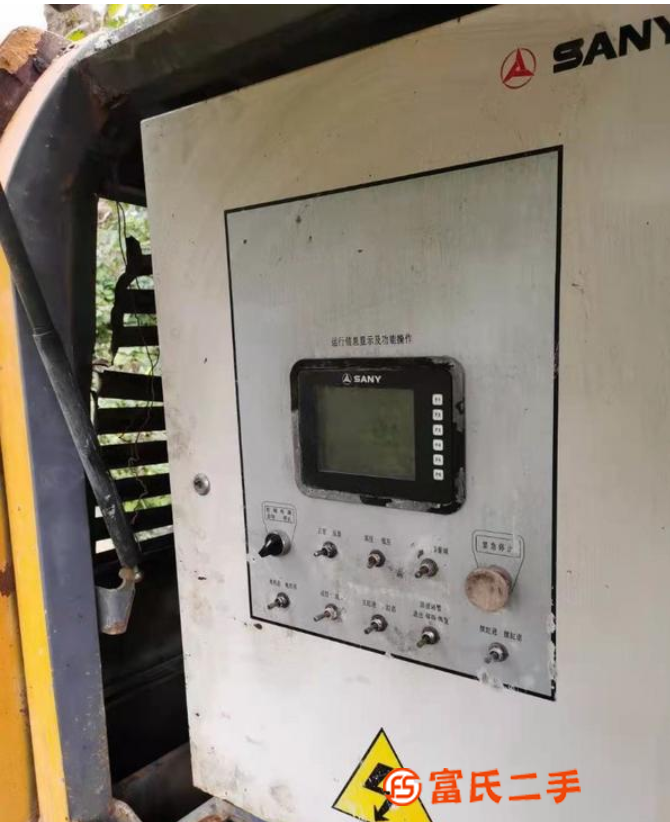 轉(zhuǎn)讓兩臺(tái)13年三一重工s泵-90kw,原版機(jī)況!